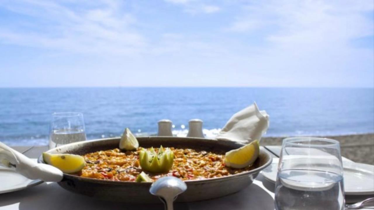 Mi Capricho 3-5 Beachfront- Apartment With Sea Views In Costa Del Sol Sitio de Calahonda Exteriör bild