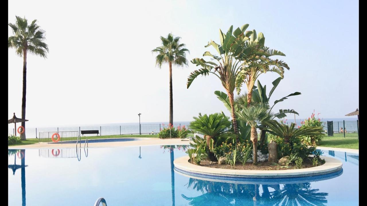 Mi Capricho 3-5 Beachfront- Apartment With Sea Views In Costa Del Sol Sitio de Calahonda Exteriör bild