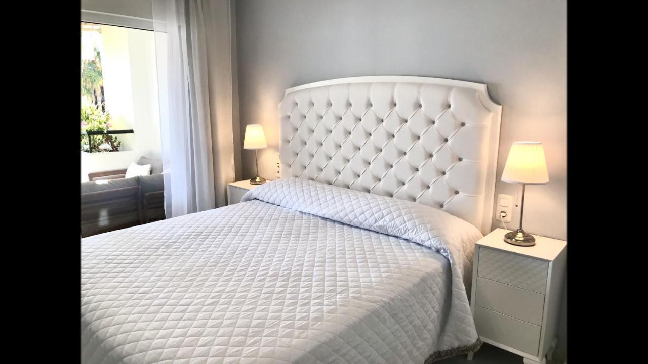 Mi Capricho 3-5 Beachfront- Apartment With Sea Views In Costa Del Sol Sitio de Calahonda Exteriör bild