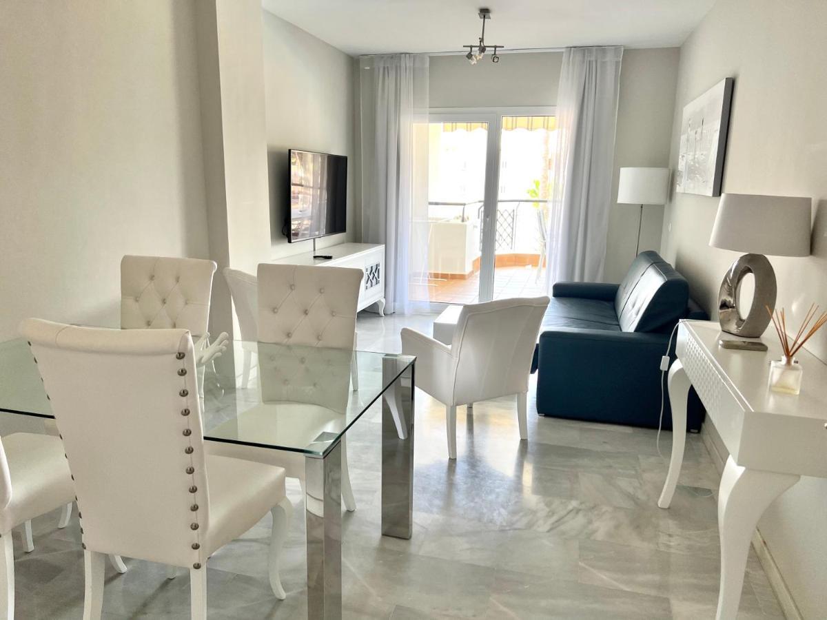 Mi Capricho 3-5 Beachfront- Apartment With Sea Views In Costa Del Sol Sitio de Calahonda Exteriör bild